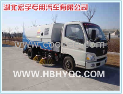 福田后滾式掃路車