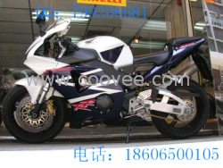 一口价销售全新本田CBR954RR摩托车