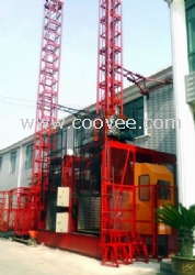 SC100/100型施工電梯
