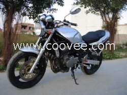 铃木盗匪RGV250摩托车价格